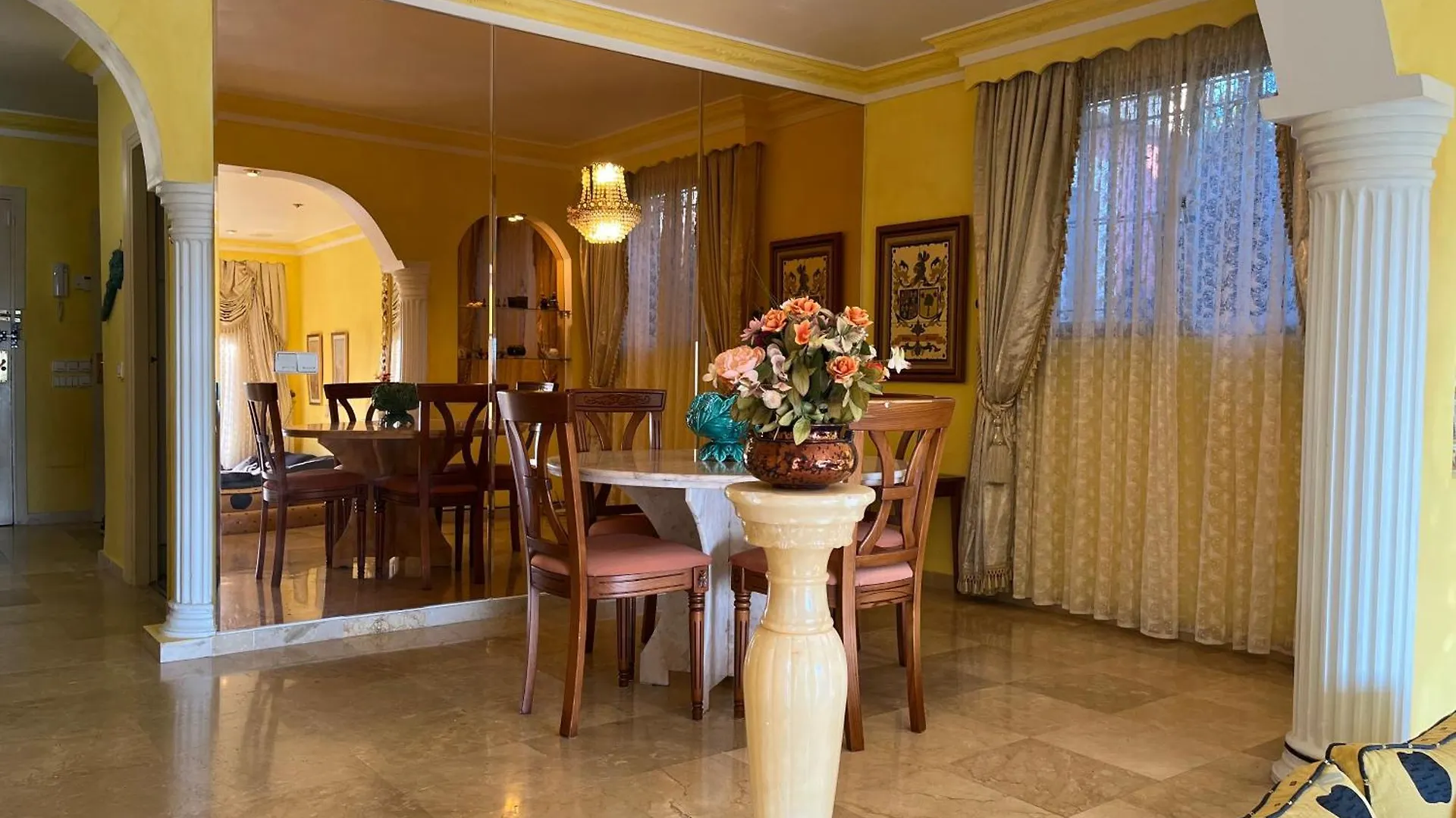Luxurious Villa 6 Min From Beach With Sea Views Marbella