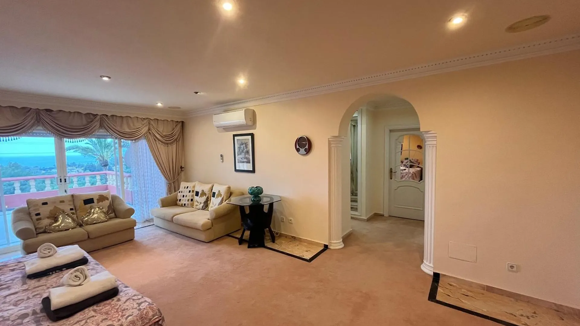 Luxurious Villa 6 Min From Beach With Sea Views Marbella İspanya