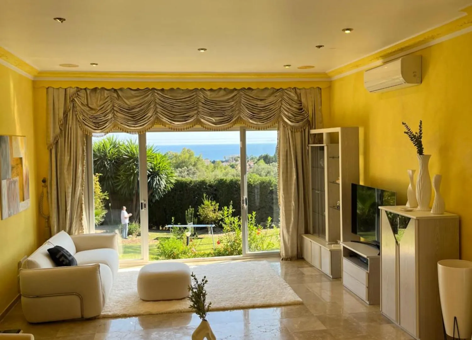 Luxurious Villa 6 Min From Beach With Sea Views Marbella İspanya
