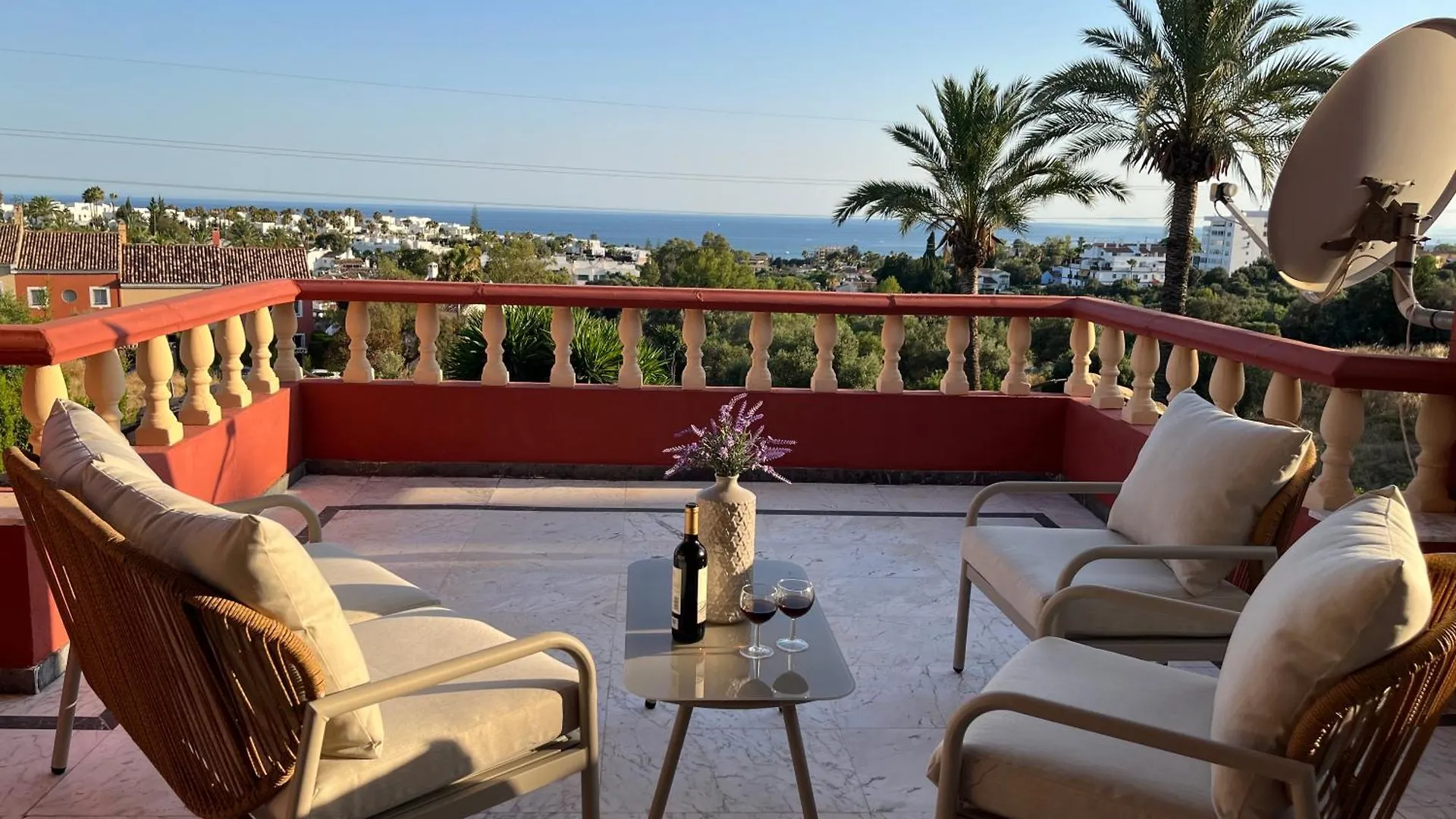 Luxurious Villa 6 Min From Beach With Sea Views Marbella